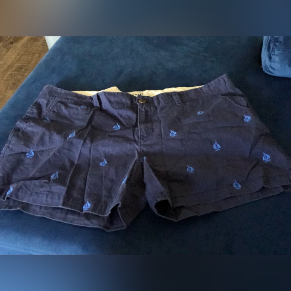 Navy shorts